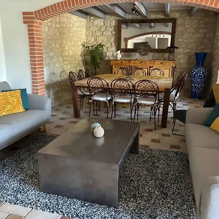 At Stephanie And Damien's, Charming Stone And Pool *