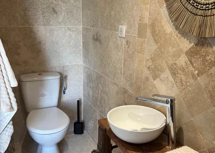 At Stephanie And Damien's, Charming Stone And Pool Vakantiehuis Lauzerte